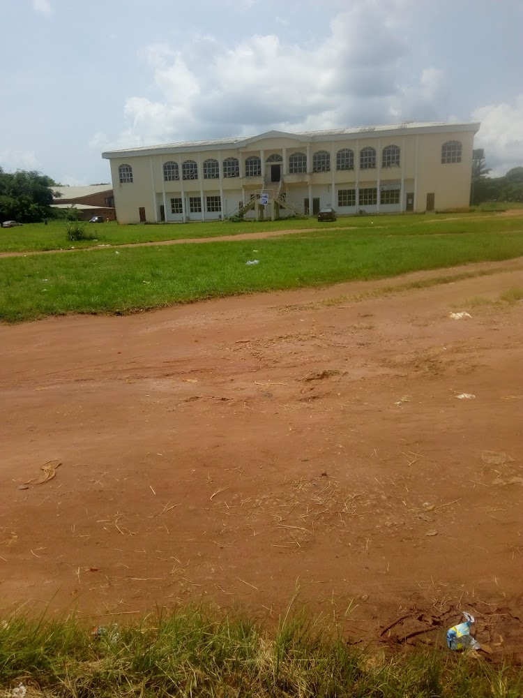 FESTUS IYAYI HALL photo 3